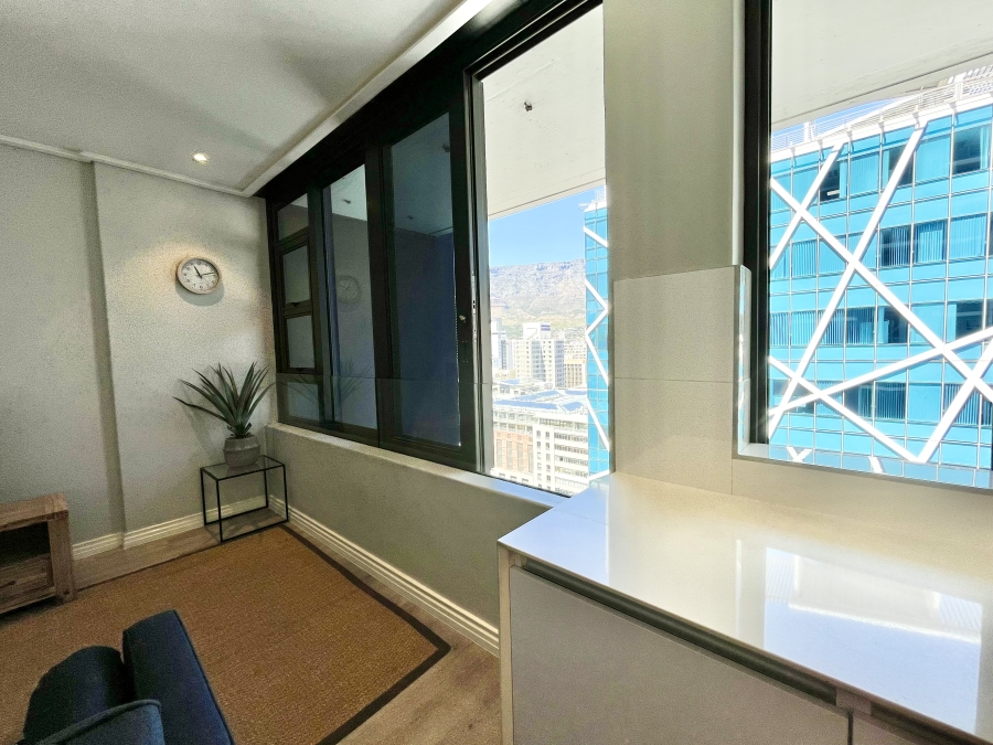 1 Bedroom Property for Sale in Cape Town City Centre Western Cape